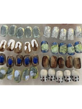 ショートネイルデザインが豊富