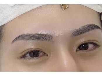 アイブロウ眉毛サロン Mond 新宿店【眉毛専門店】/美眉アイブロウWAX*新宿