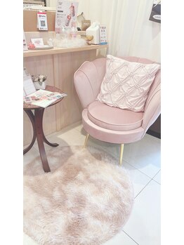 シュシュ(chou chou)の写真/お部屋も個室になっており、お客様に安心して施術を受けて頂けるようプライベート空間を設けております♪