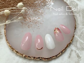 ネイルドール(Nail Doll)/ピンクシェルのシンプル