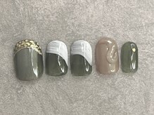 カラネイル 南森町店(calla nail)/偏光パール×金箔アート Green