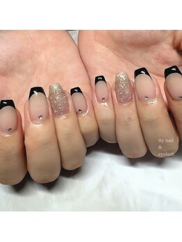 ティーネイルアンドアイラッシュ(tty)/フレンチネイル