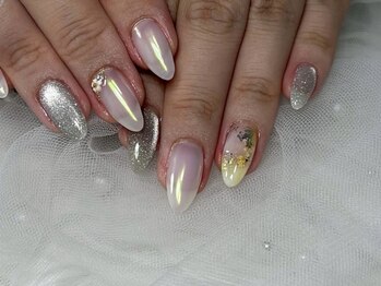 LIBRE nailsalon/