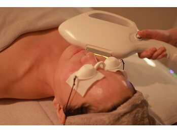 イディオム 広尾(idiom)/【光フェイシャル】ニキビケア