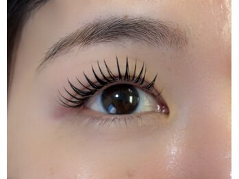 eyelash salon NIL [LEDマツエク/フラットラッシュ/まつげパーマ/ボリュームラッシュ]/ボリュームラッシュ
