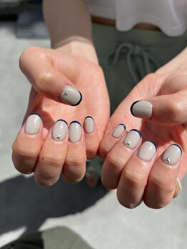 アールエム(Rm)/８月♪ネイル