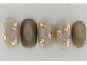 ネイルサロン フラール(Fullard)/ジェル￥7744スカルプ￥12144