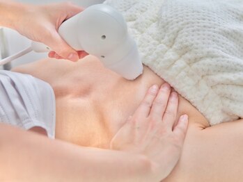 リーズリアン(Rises Lien)の写真/【リピート率96%!カップ数大幅アップ☆】最新NR機器を使用した全身筋膜リペアで身体の土台から根本改善◎