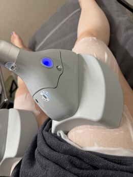 エスラージュ(esoulage)/脂肪冷却　大カップ　太もも