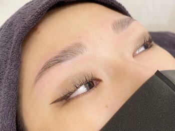 ロコ(Loco by neolive)/ハリウッドブロウリフト