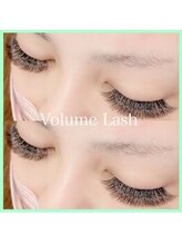 あるじゃんす－ アイラッシュ ネイル 天神店/ボリューム付け放題