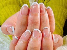 フレンチネイル