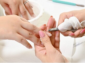 ピアシェ(Piache)の写真/【マシンを使わない丁寧なハンドケアに加え、深爪/足の巻爪/魚の目/タコ様々な爪のお悩みにお答えします!】