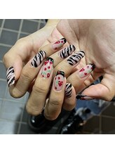 グラマラス アンジェアイ 荻窪店(glamourous ange eye)/チェリー&ハートネイル