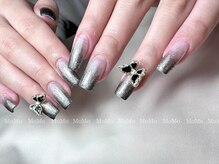 モモネイル(MOMO nail)/ラメグラデーション