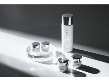 アデリー(ADELIAE)/