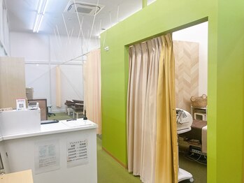介正鍼灸整骨院 整体院 エフコープ大野城店/内観