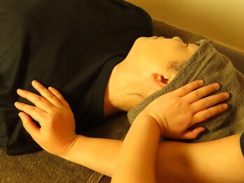 整体/オイルリンパ/足つぼ/ヘッド/頭をほぐして思考をリセット