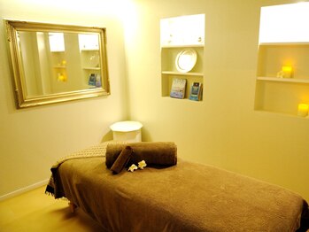 ジャンナ 代々木上原店(JANNA)/モスクのような白いROOM