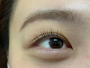 プラスアイ 銀座中央通り店/パリジェンヌ　担当：菅野