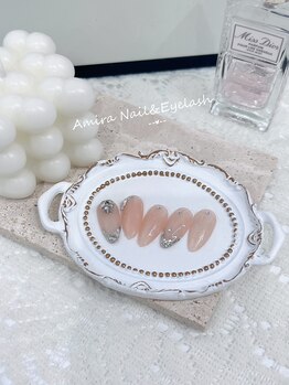 Amiraの定額ネイル