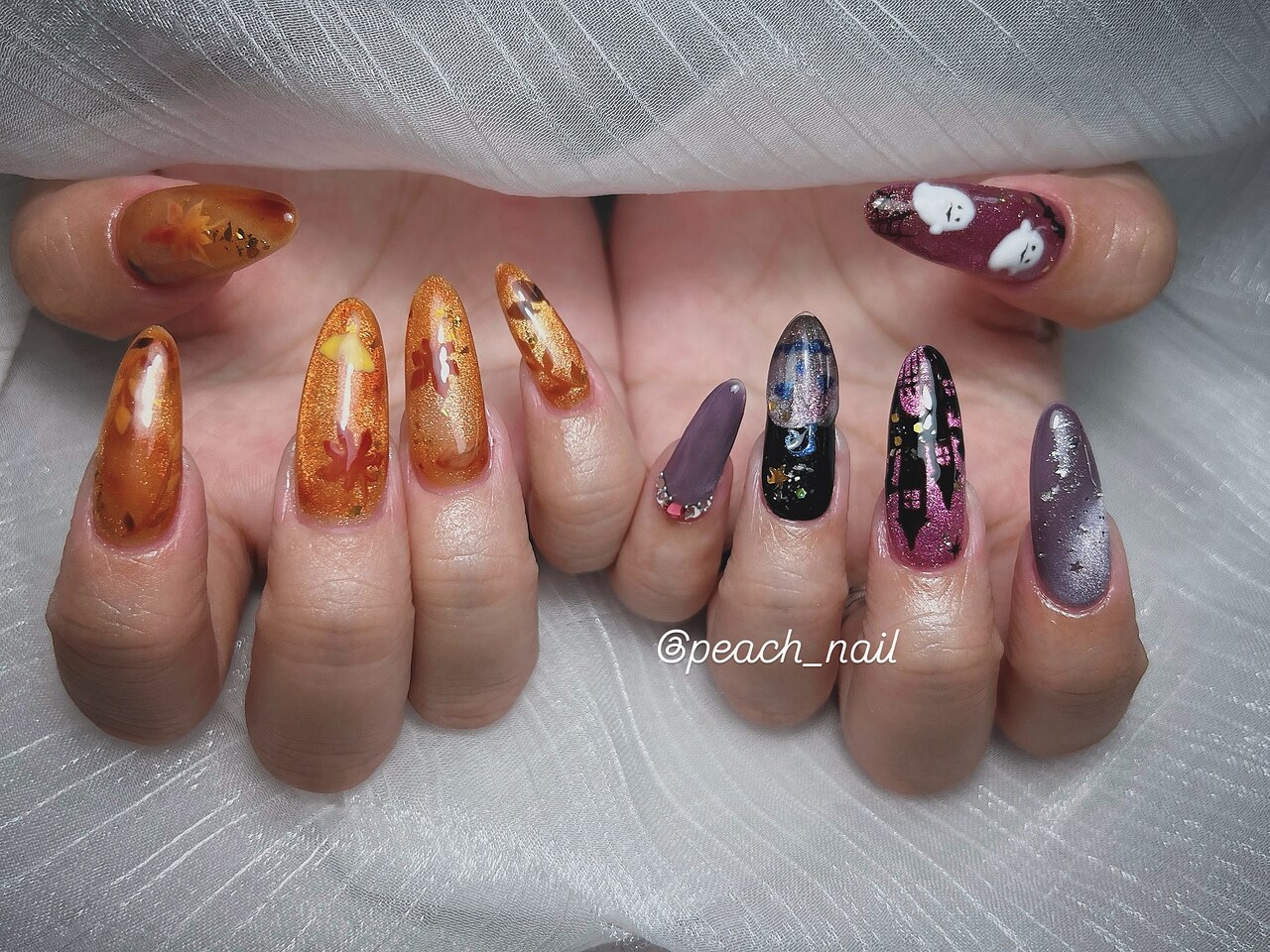 2025年-2026年冬トレンド】オレンジ ハロウィンのネイルデザイン集