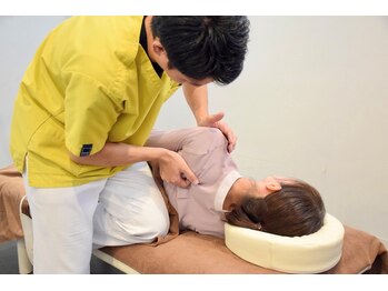 南浦和とんとん整骨院 鍼灸院/猫背改善の整体メニュー