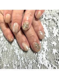 《ハンド》ぷっくりお花ネイル