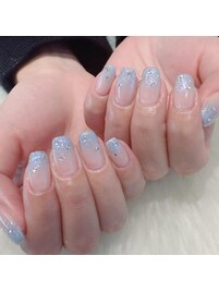 シンプル！キッラキラネイル