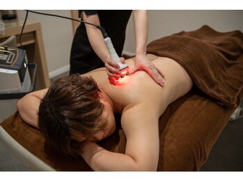 ノドカ 新市街店(NODOKA)/高周波の機器で“温めてほぐす”