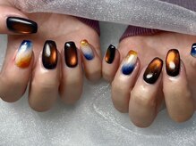 クイーン(Queen)/個性派ネイル