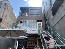 ナンバーネイル 名駅(N° nail)の雰囲気（レンガ調の外観♪階段からお入りください［名駅］［ニュアンス］）