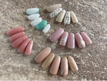 サロン ザ トップ(Salon the Top)の写真/【丁寧ケア込定額Sコース¥5500！】自爪の負担を抑えた爪に優しい施術☆絶妙ニュアンスアートが満載！