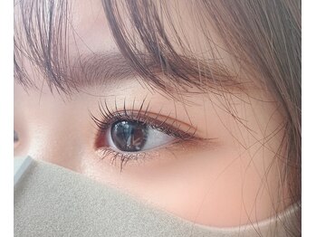 リリ(LILI)/ブラウンエクステ