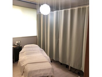 ポーラ 鶴岡伊勢原店(POLA)