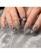 サロンゼロ インフィニティー/秋のグレーネイル