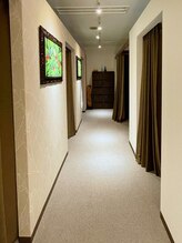 アジエスタ 名古屋錦二丁目店(ASIESTA)/お部屋までの廊下