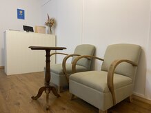 ハリラボ(hari Lab.)/アンティーク家具でゆったり♪