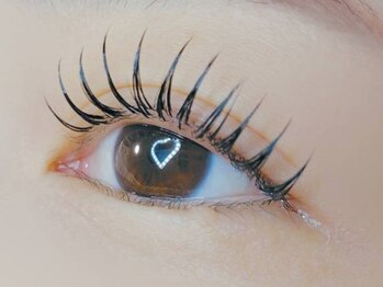 フルールラッシュ(Fleur Lash)の写真/【骨格分析で叶う似合わせ】丁寧なカウンセリング×オーダーメイド施術で、あなた史上最高の目元を演出