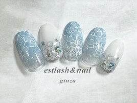 水色フラワーグラデネイル