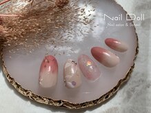 ネイルドール(Nail Doll)/ピンクグラデのフラワーネイル