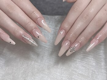 ブイピーネイル 新大久保(VP nail)/長さだし＆やり放題90分