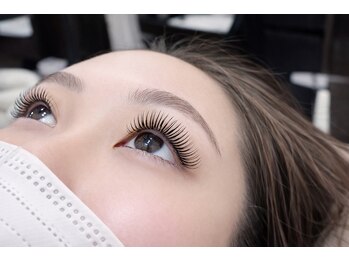 メガミ アイラッシュラウンジ(MEGAMI EYELASH LOUNGE)/超微軽量スーパーフラット登場♪