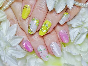 定額ネイル　各7100円