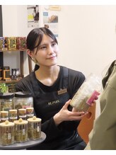 リプラス(RE.PLUS)&nbsp;山崎 紗奈