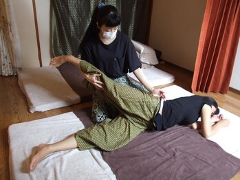 タイ古式マッサージ スッカパープディー 立川本店/タイ古式マッサージ【３】