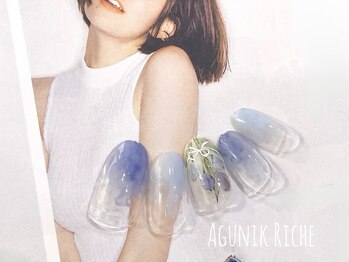 アグニークリッシェ(Agunik Riche)/【チューリップネイル】