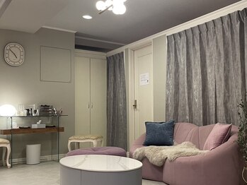 グランディール(GRANDIR)/落ち着けるゆったり空間[表参道]