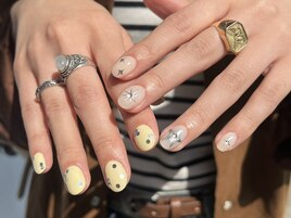 バターイエロー×手描き