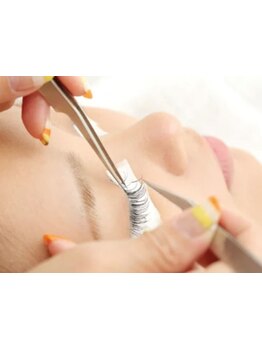 モテ可愛な目元にしたい